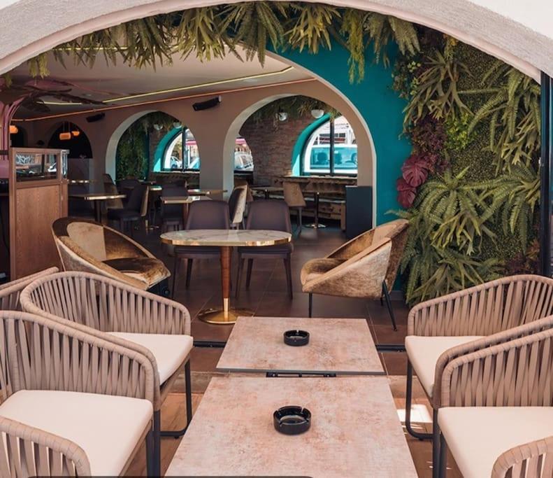 Apartamento En Lujoso Puerto Deportivo 阿尔啼 外观 照片