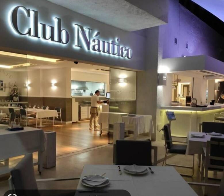 Apartamento En Lujoso Puerto Deportivo 阿尔啼 外观 照片